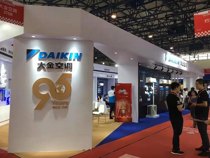 广告设计中的策略